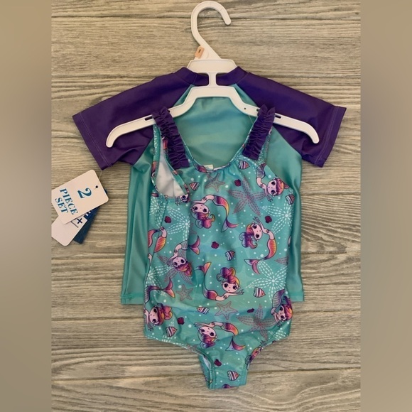 Caribbean Joe Girl’s Swimsuit With Short Sleeve Rash Guard Set 2-T - Picture 4 of 9